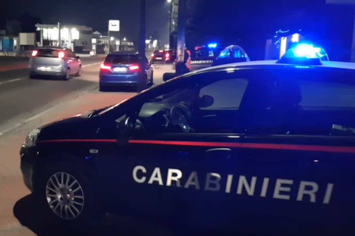 Controlli a raffica da parte dei carabinieri al Carnevale di Ivrea