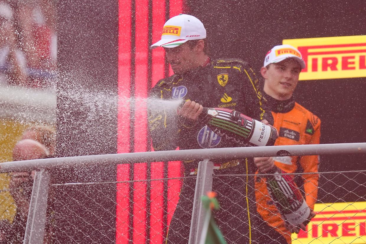 Leclerc trionfa a Monza: Ferrari in festa, McLaren sul podio