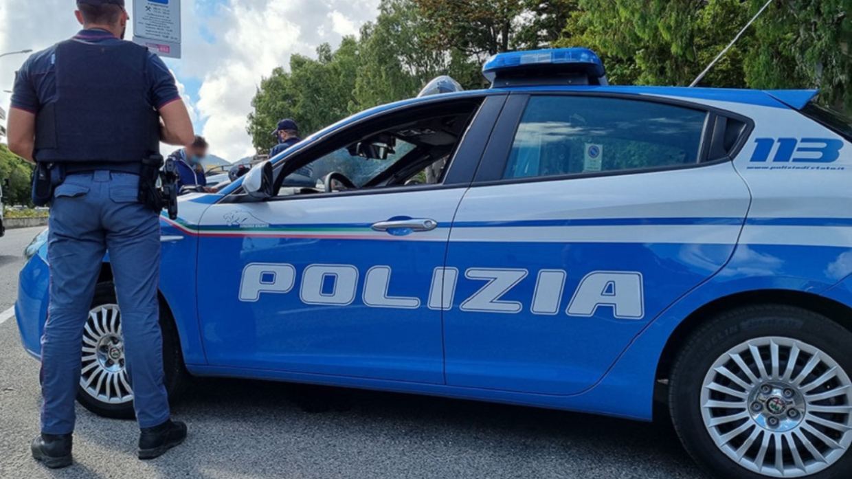 Formigine: senza patente, assicurazione e revisione. Il motociclista: «Cose che non servono»