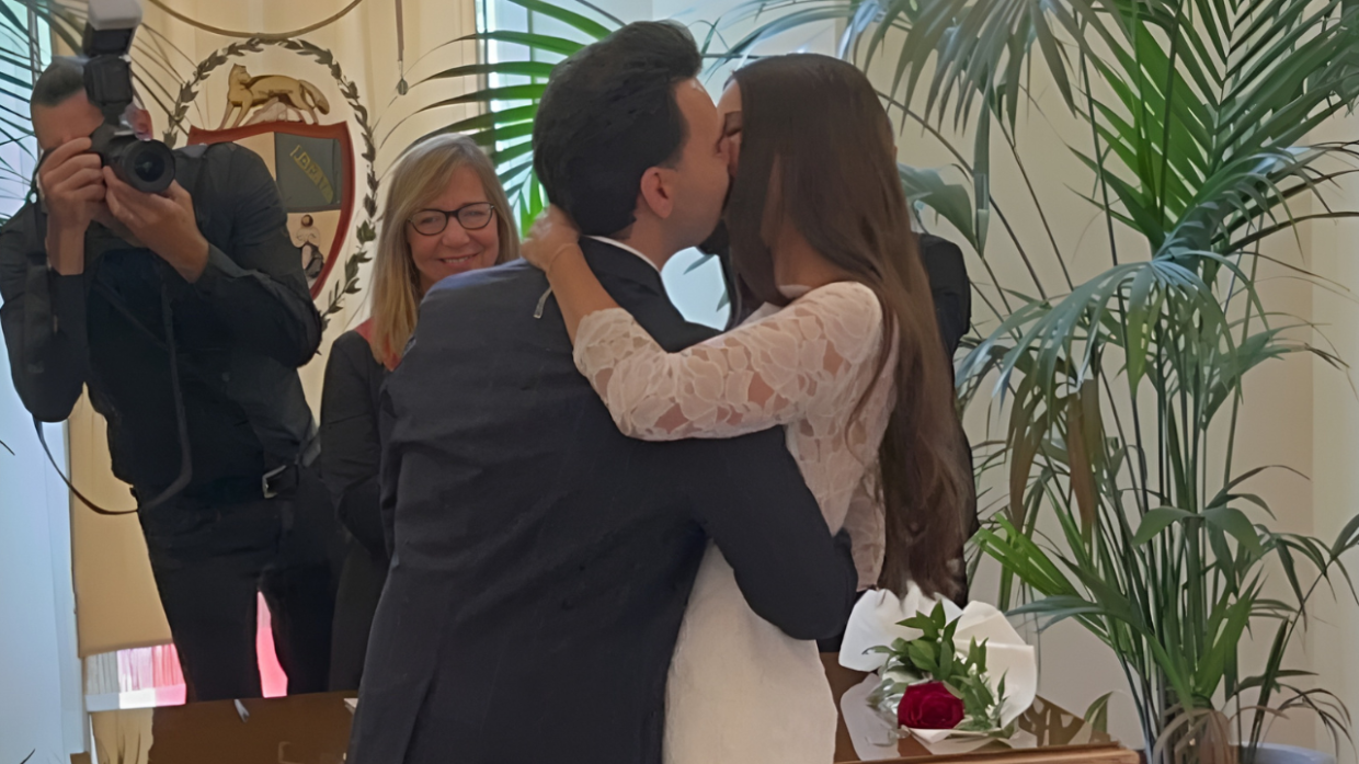 Matrimonio da sogno per Ignazio Boschetto de "Il Volo": nozze intime alle porte di Bologna