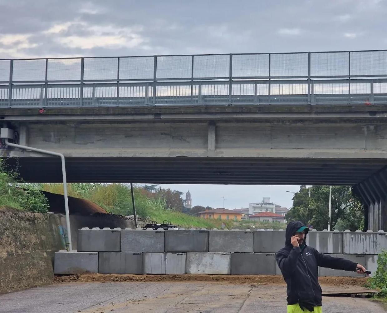 Faenza trema: città in trincea e case evacuate, la pioggia torna a fare paura
