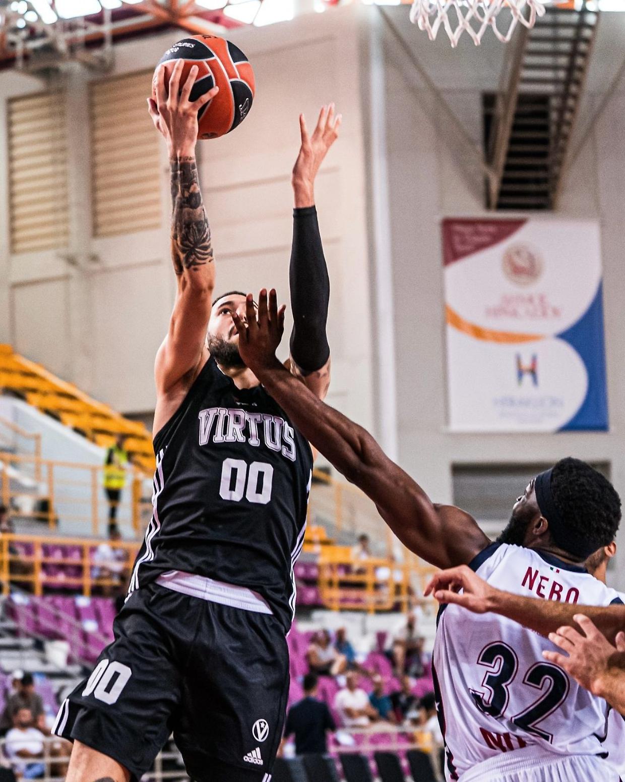 Izay Cordinier della Virtus Bologna
