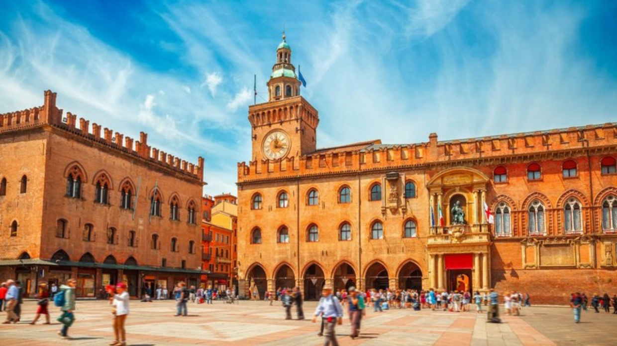 È boom di acquisti nell'hinterland: ecco il nuovo trend immobiliare nelle grandi città 