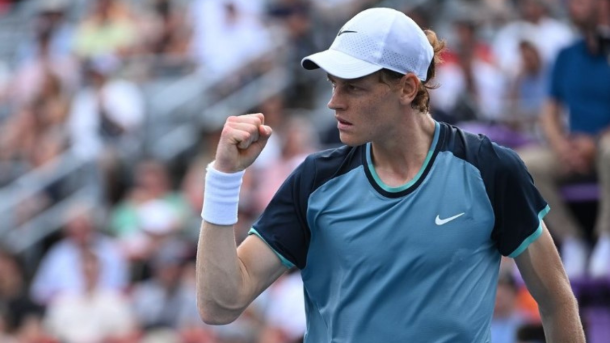 Sinner inizia col botto: vittoria schiacciante alle ATP Finals di Torino