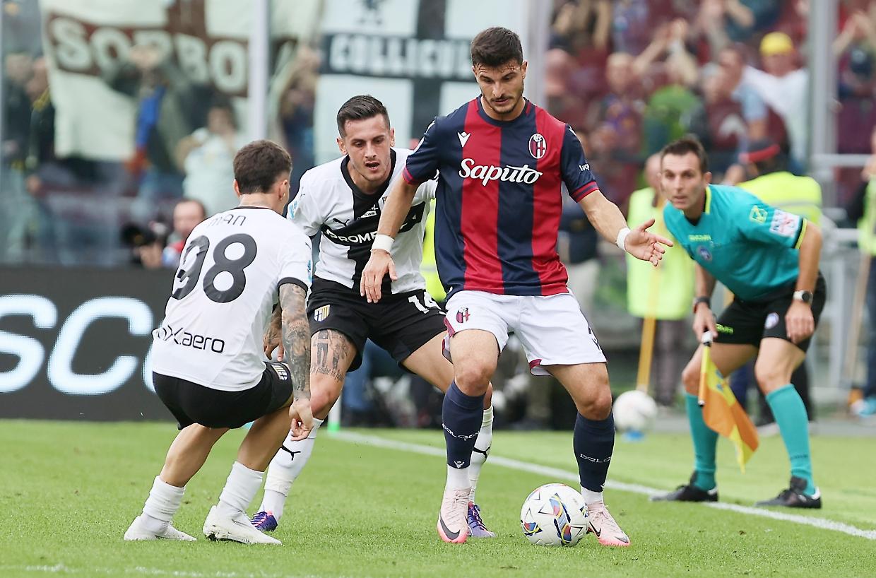Derby della Via Emilia: Bologna e Parma si Fermano sullo 0-0, tra Assedi e Difese di Ferro