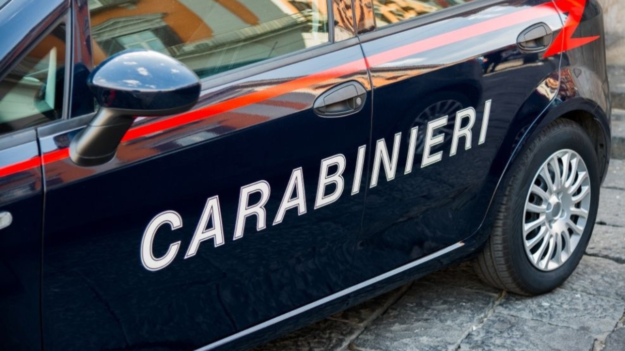 Macabra Scoperta sul Greto del Conca: Cadavere Ritrovato da un Passante