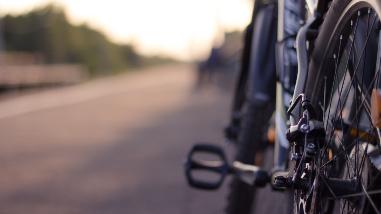Modena e la sfida della mobilità sostenibile: ciclisti in calo, politiche da rivedere