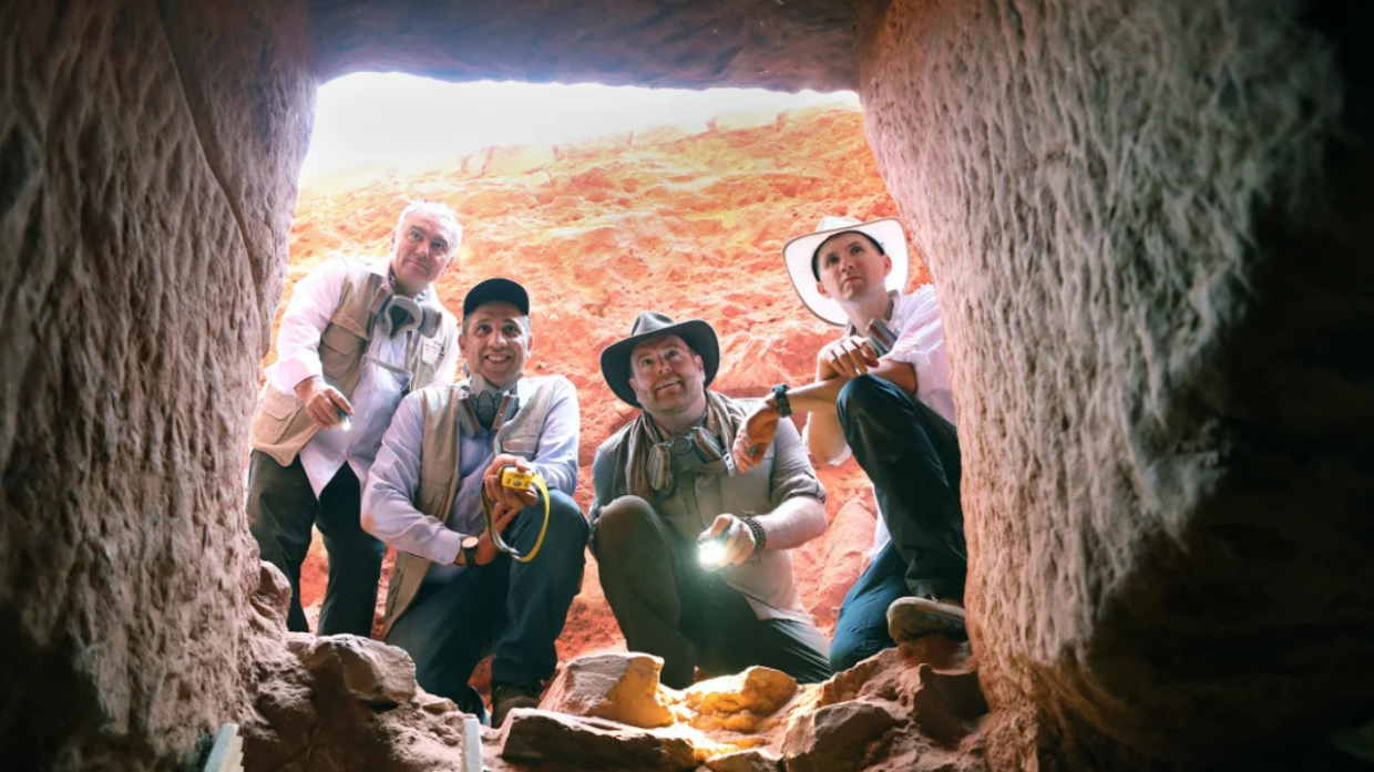 Scoperta sensazionale a Petra: un'antica tomba intatta con reperti di duemila anni