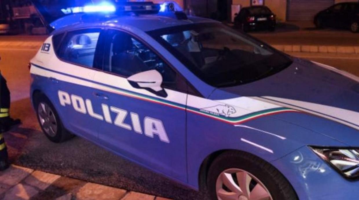 Accoltellamento in un kebab di Marebello: arrestati due rapinatori dopo violenta aggressione al titolare