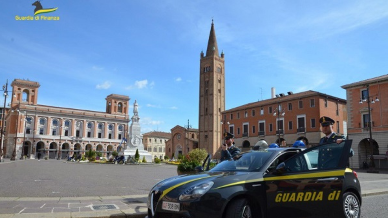 Avvocato forlivese accusato di peculato: sottratti 114.500 euro agli anziani assistiti