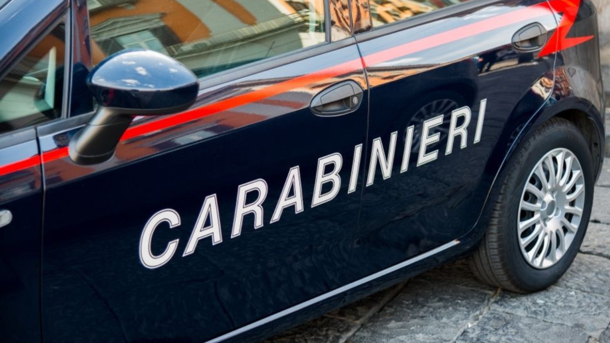 Furto sventato al ristorante: il proprietario mette in fuga il ladro