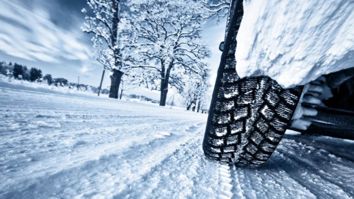 Obbligo di Gomme Invernali e Catene: La Mappa delle Strade Coinvolte in Emilia-Romagna