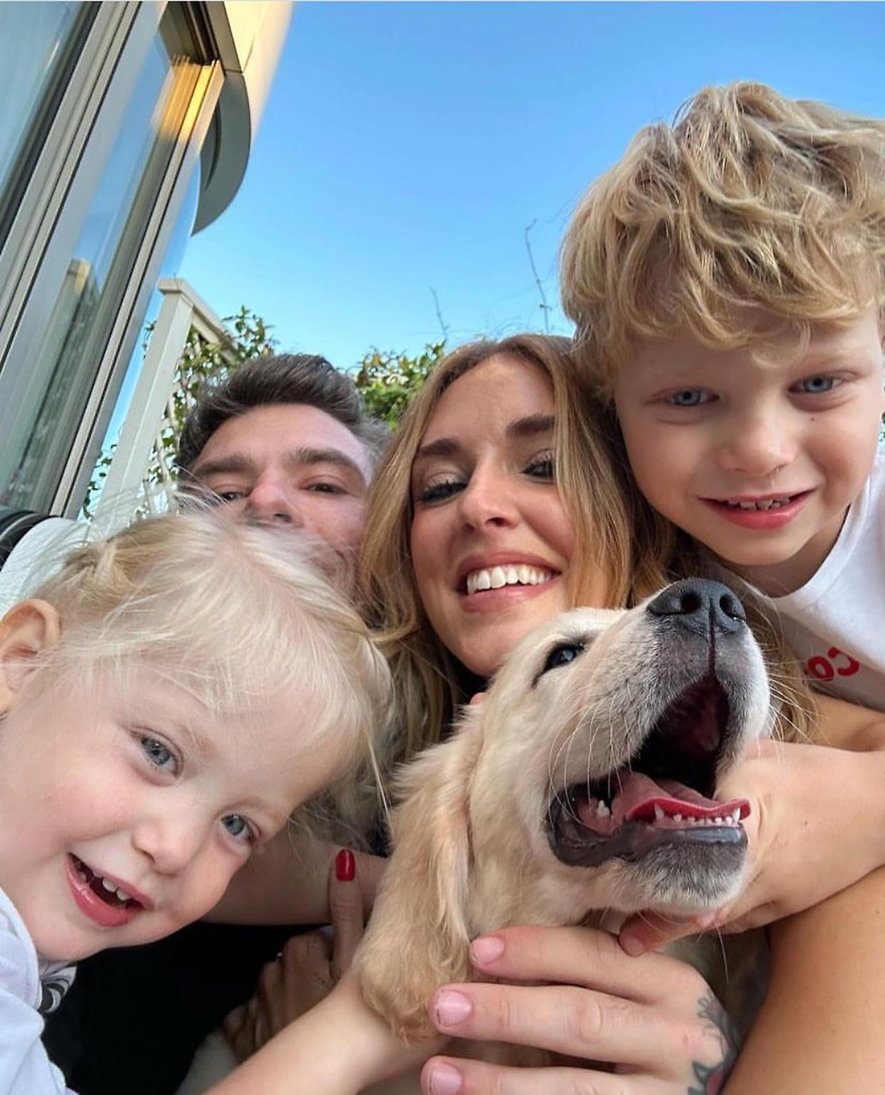 I Ferragnez al completo (Fonte Instagram)
