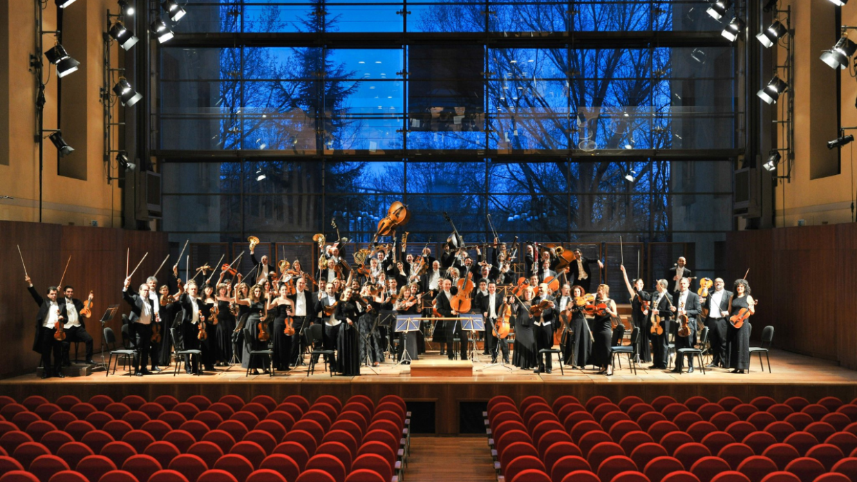 Max Mara e la Filarmonica Arturo Toscanini: l'unione perfetta di due simboli dell'eccellenza italiana