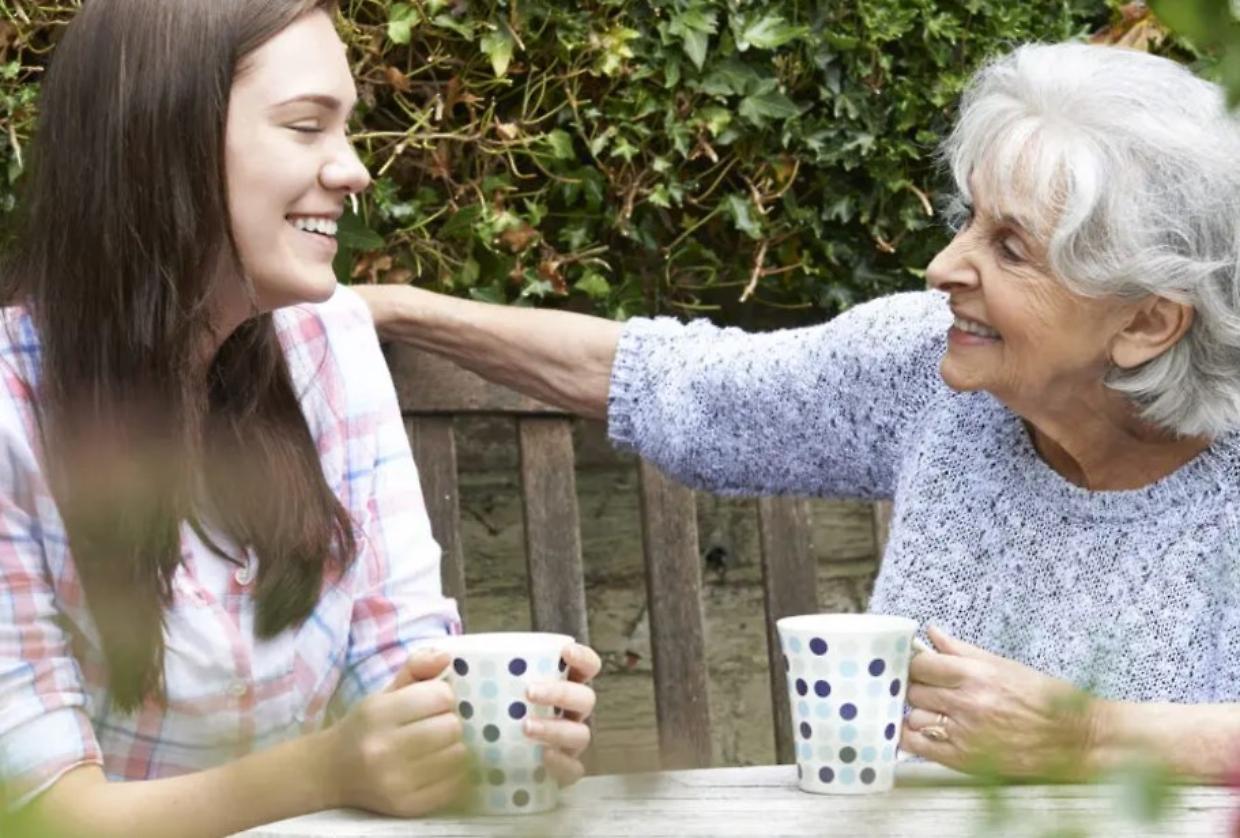 Soluzioni digitali per anziani e caregiver: il futuro si progetta a Ravenna