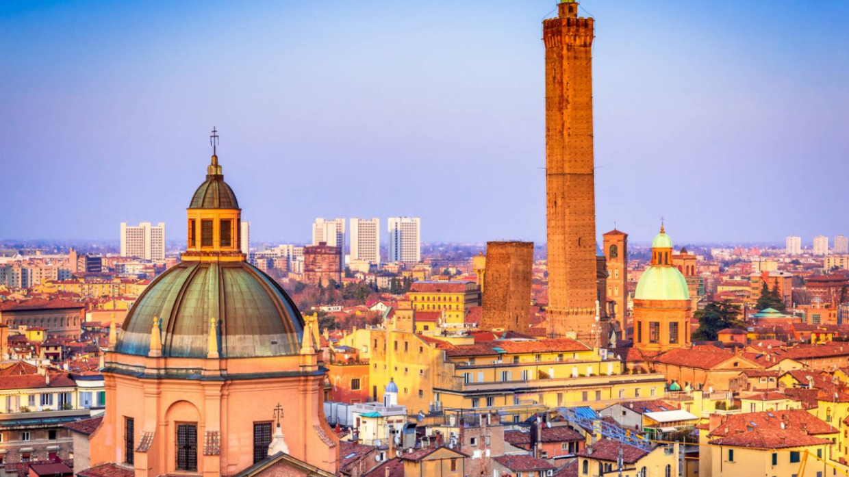 Bologna: Capitale della Mobilità Sostenibile in Italia secondo Euromobility 2024