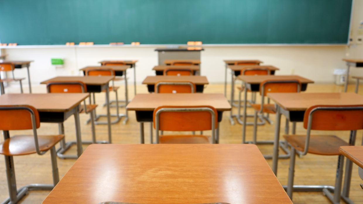 Reggio Emilia: Un Milione di Euro per l'Istruzione dei Bambini Rom e Sinti, Scoppia la Polemica