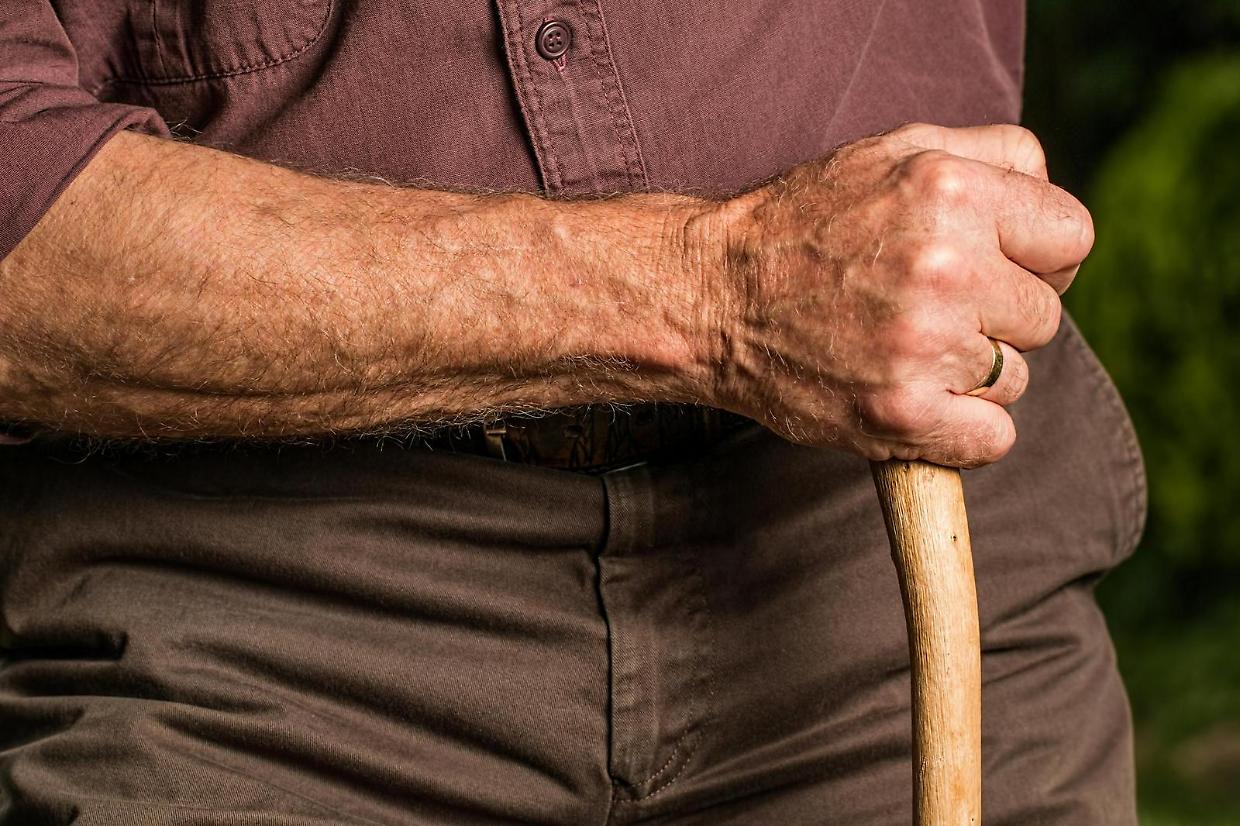 Codice rosso e braccialetto elettronico: la vittima è il marito di 70 anni