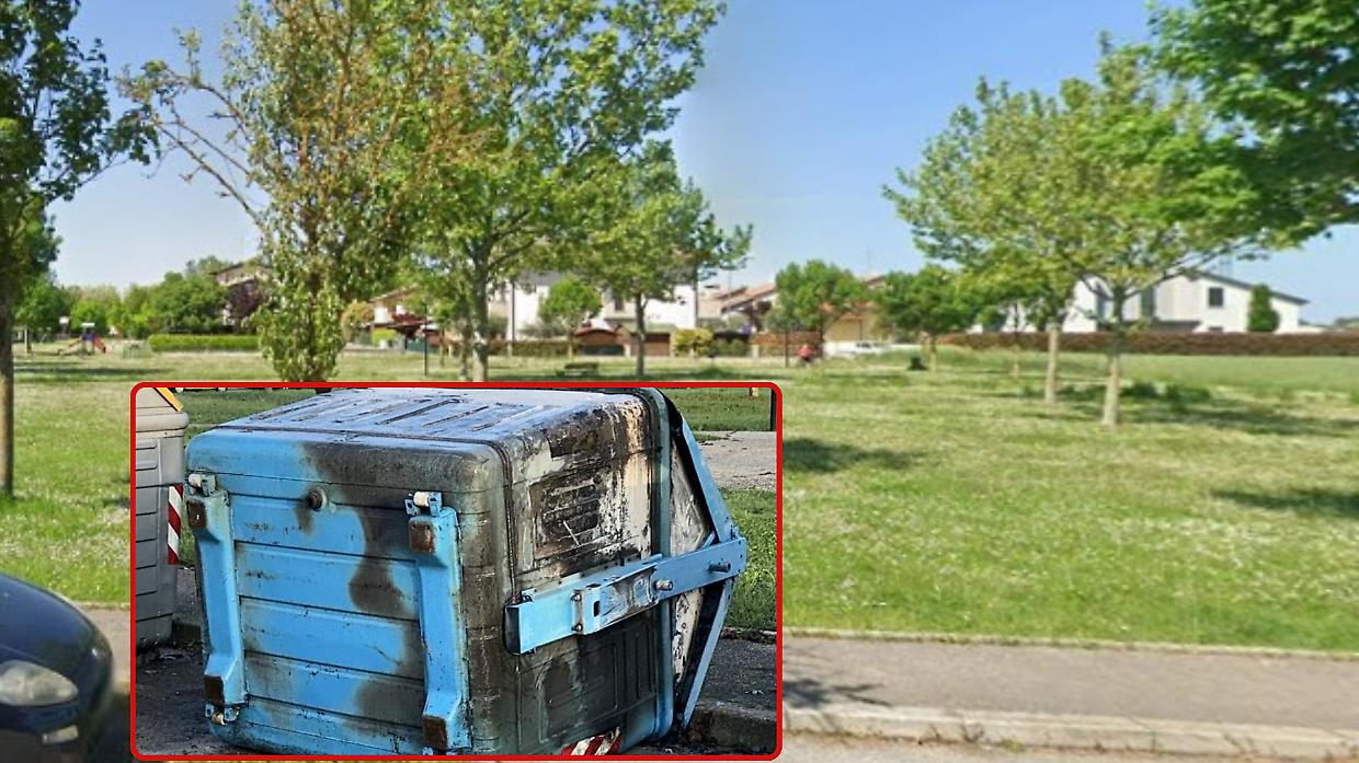 Cassonetti di carta in fiamme e incendi:  scattano le indagini della polizia