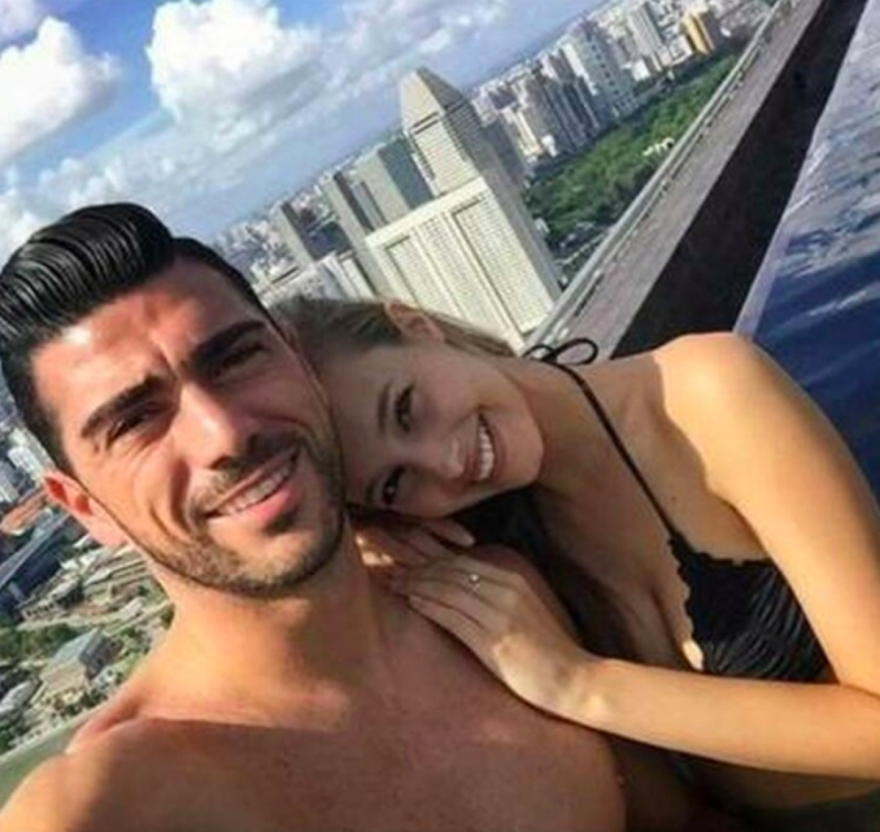 Addio alla favola: Graziano Pellè e Vicky Varga si separano dopo 12 anni d'amore