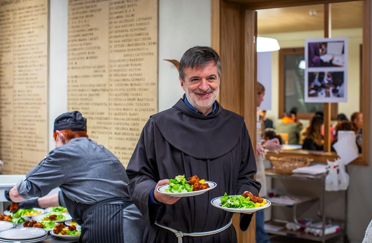 Tante donne, alla menda di San Francesco 