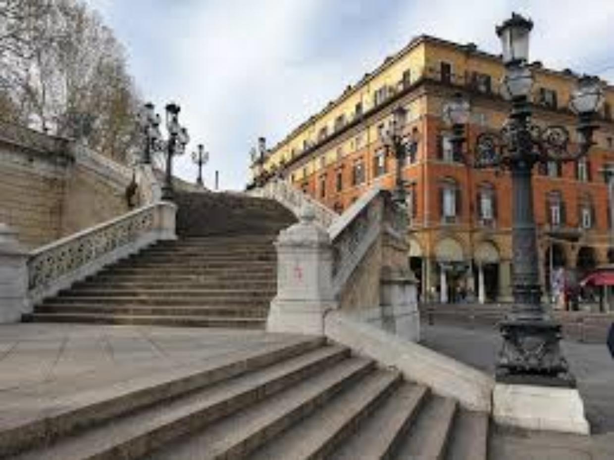 Arrestato uno degli sprangatori della Montagnola