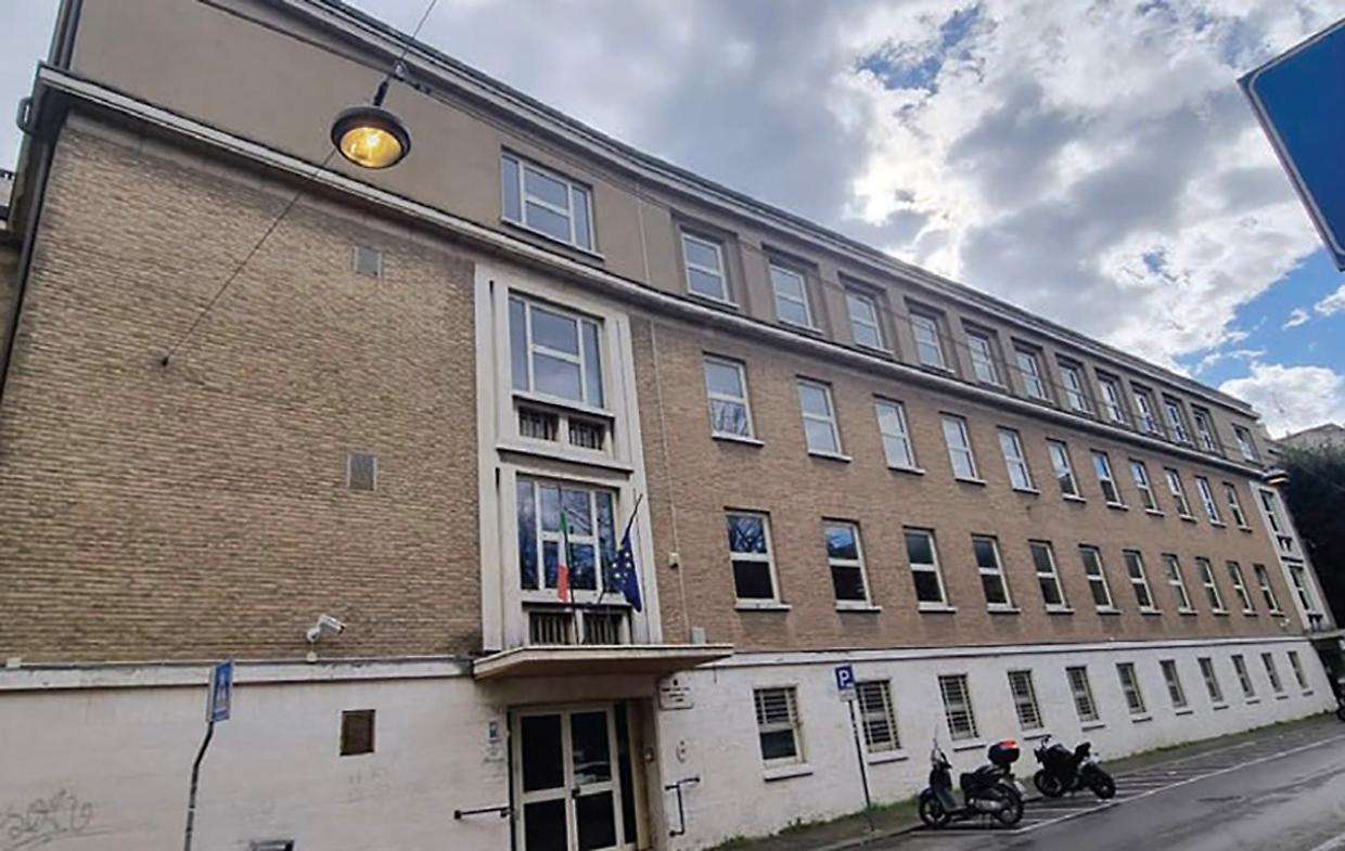 Ravenna: Spray al Peperoncino in Classe, Malori tra gli Studenti