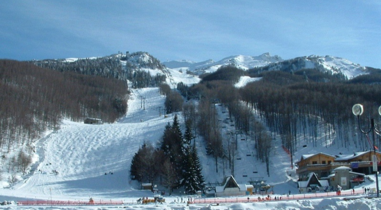 Emilia-Romagna: al via la stagione sciistica 2024-2025 tra neve e divertimento 