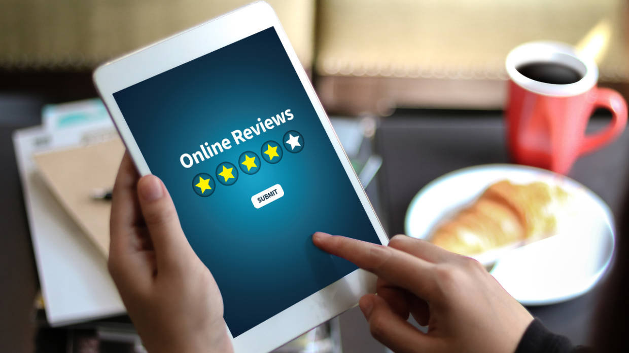 False recensioni online: una nuova legge per proteggere il settore turistico italiano