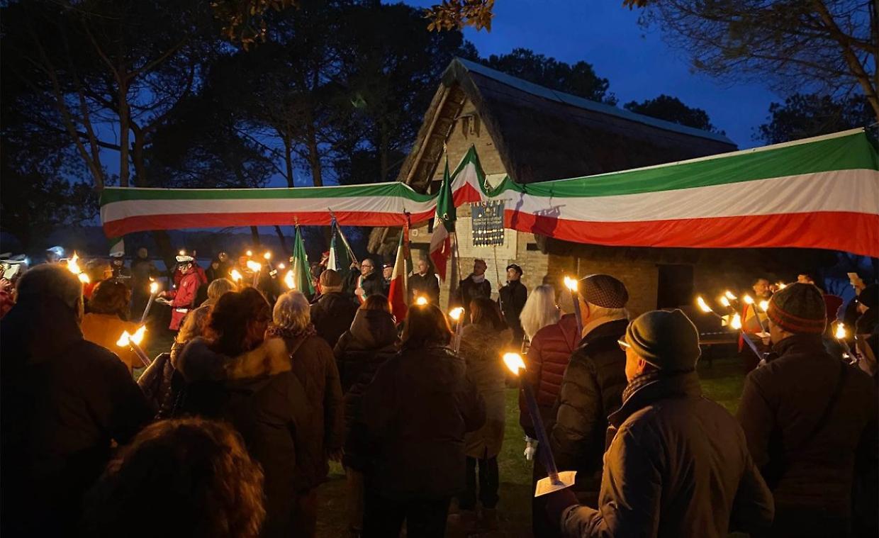 Fiaccolata al Capanno Garibaldi: tradizione e memoria si intrecciano per salutare il 2024