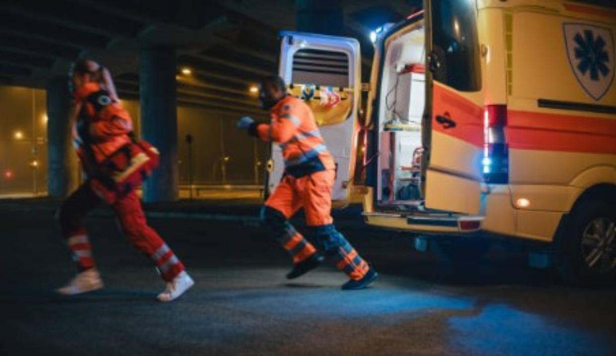 Modena, neopatentato positivo all’alcol test si schianta contro un’auto: patente ritirata