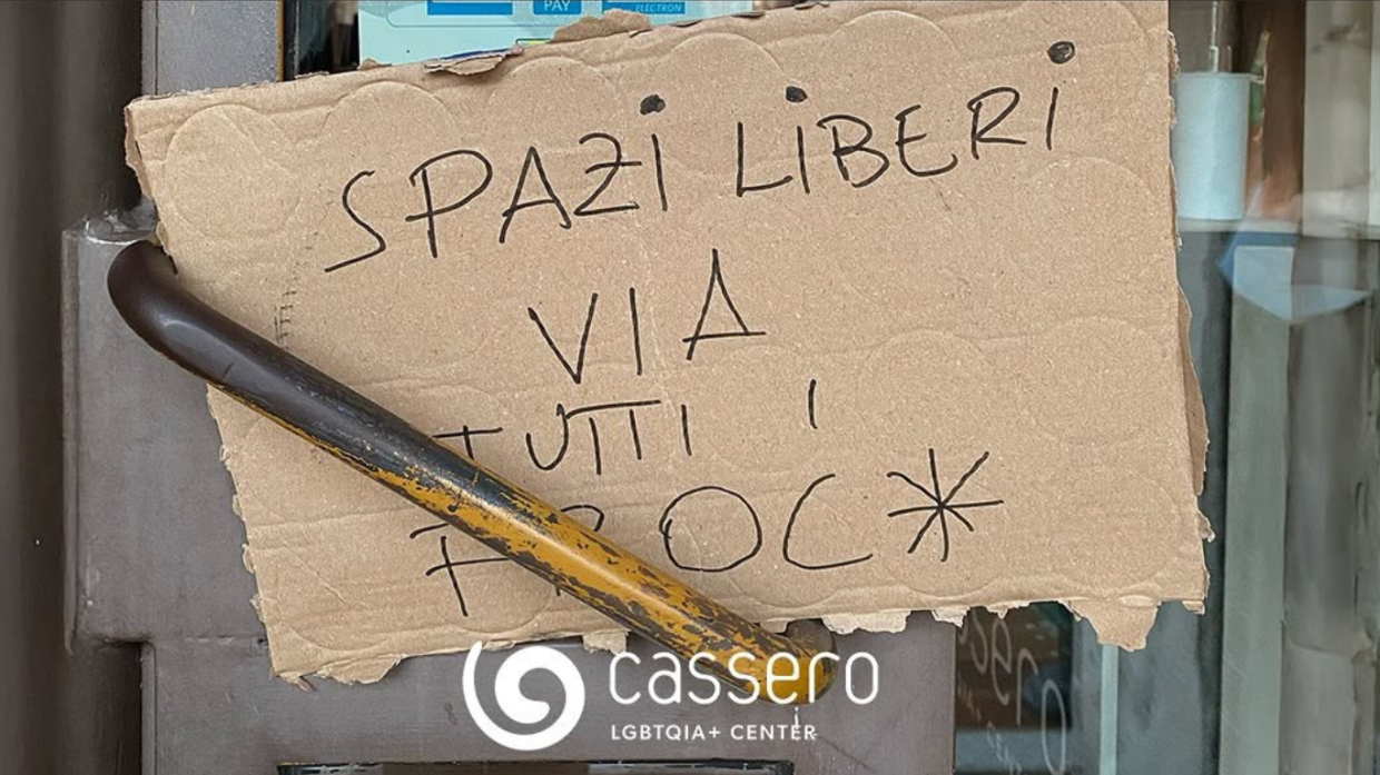 Bologna, scritte omofobe e vandalismo al Cassero: "Spazi liberi, via tutti i froc*"
