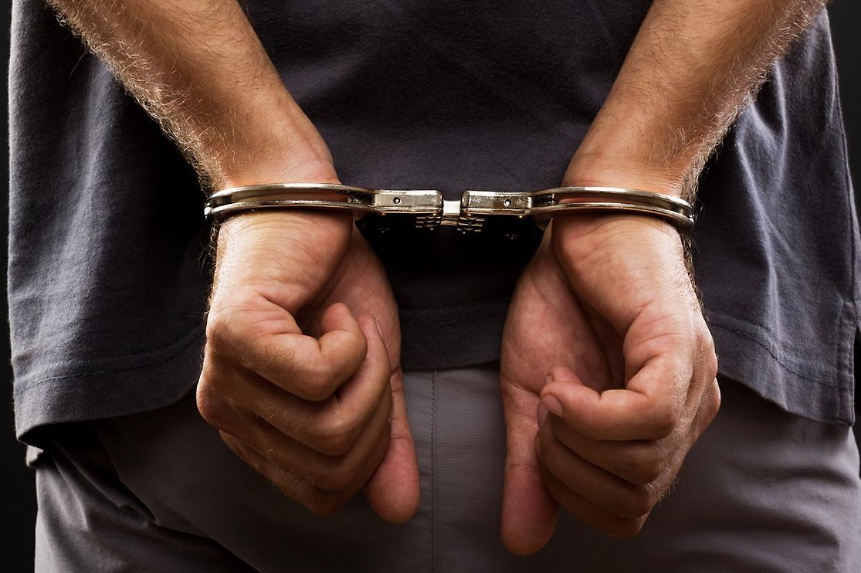 Modena: un 39enne arrestato in flagranza di reato dai carabinieri. Divieto di dimora nella provincia
