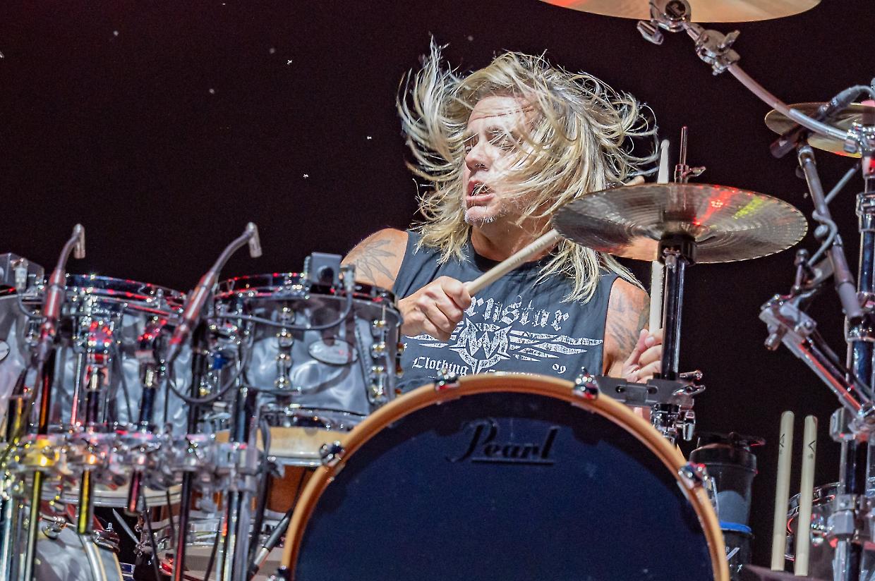 Will Hunt torna in Italia con un tour dedicato ai Nirvana, partendo dal Teatro Socjale di Piangipane il 23 gennaio