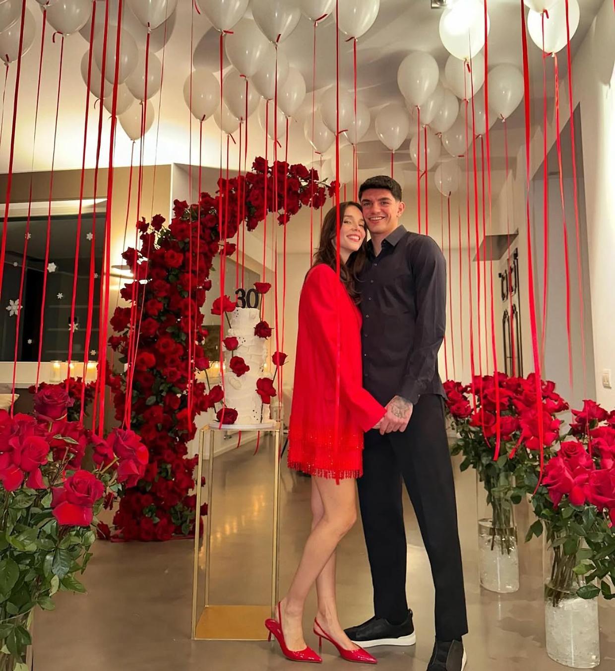 Raoul Bellanova e la dedica per i 30 anni della Di Benedetto: "Tanti auguri amore, continua a..."