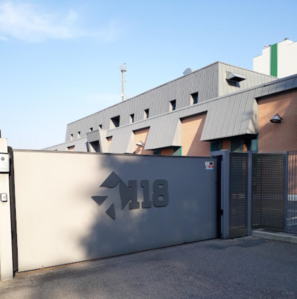 Malori al 118 di Bologna: l'ex coordinatore Claudio Tacconi sotto accusa per lesioni e stalking