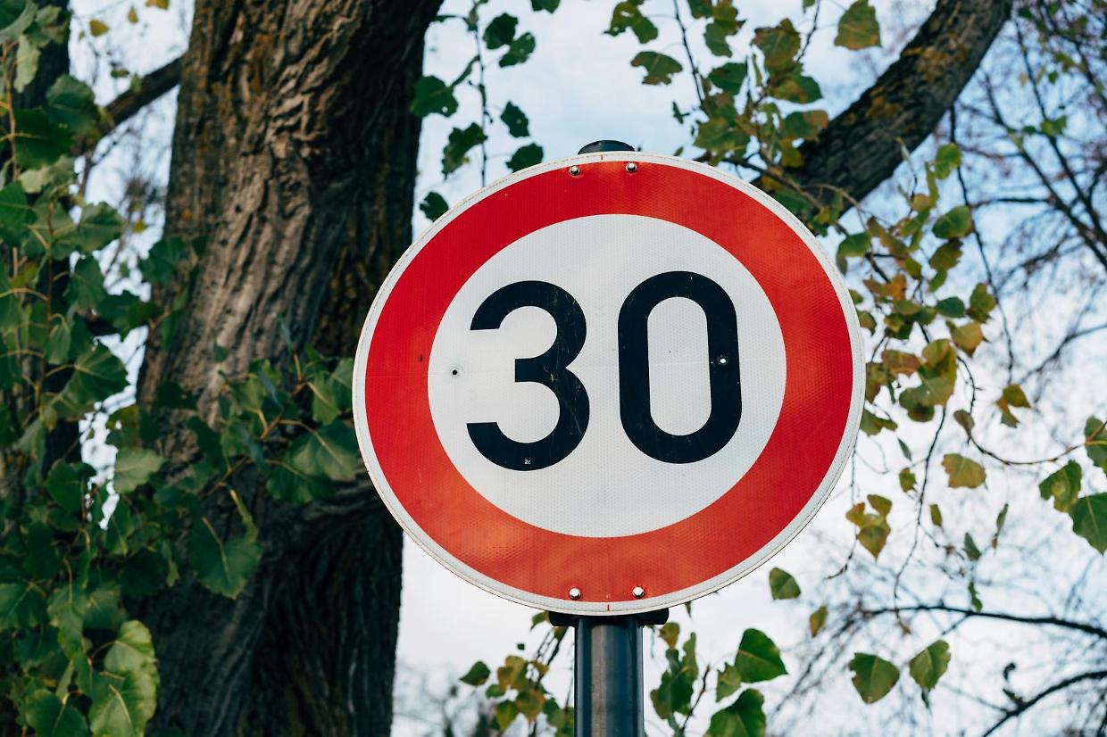 Ormai il limite di velocità ai 30km/h è un lontano ricordo