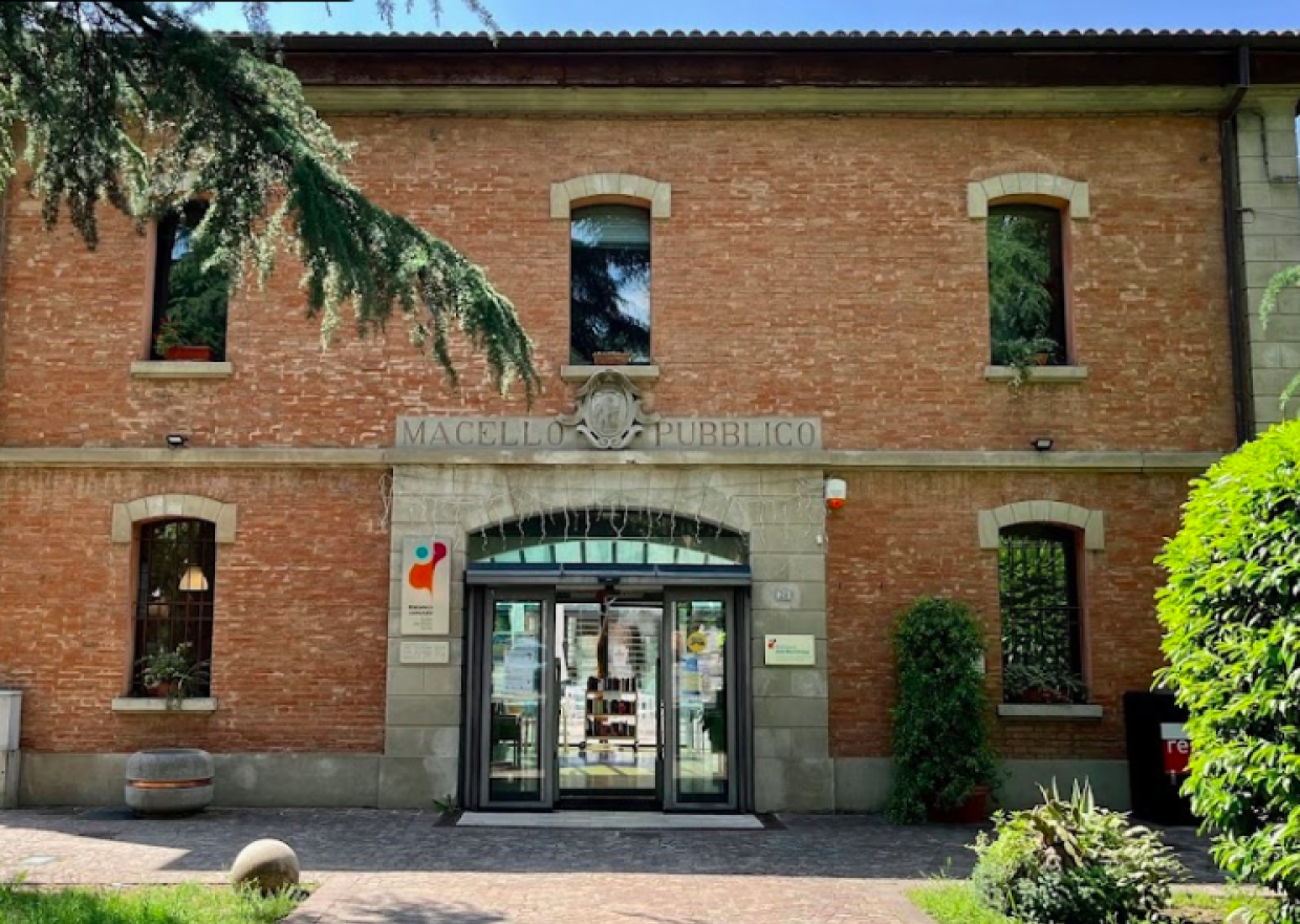 L'intelligenza artificiale entra in biblioteca a Castel San Pietro
