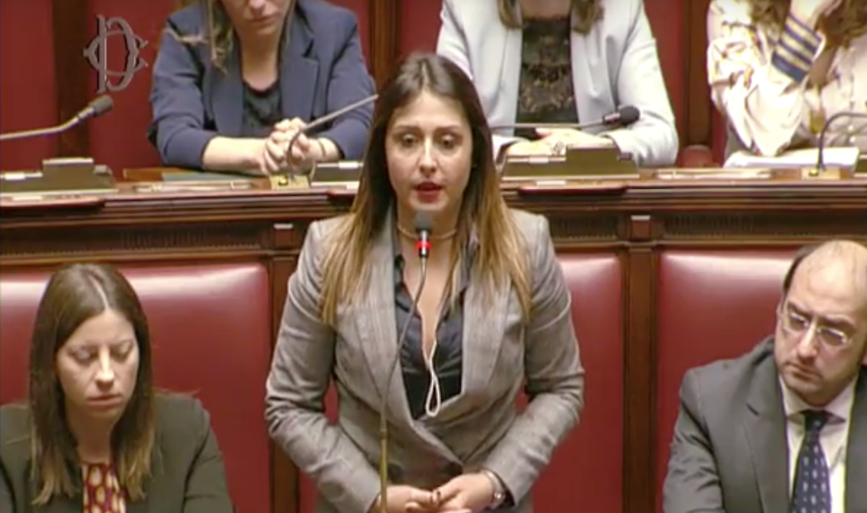 La Carbonaro ufficializza l'entrata nel Pd