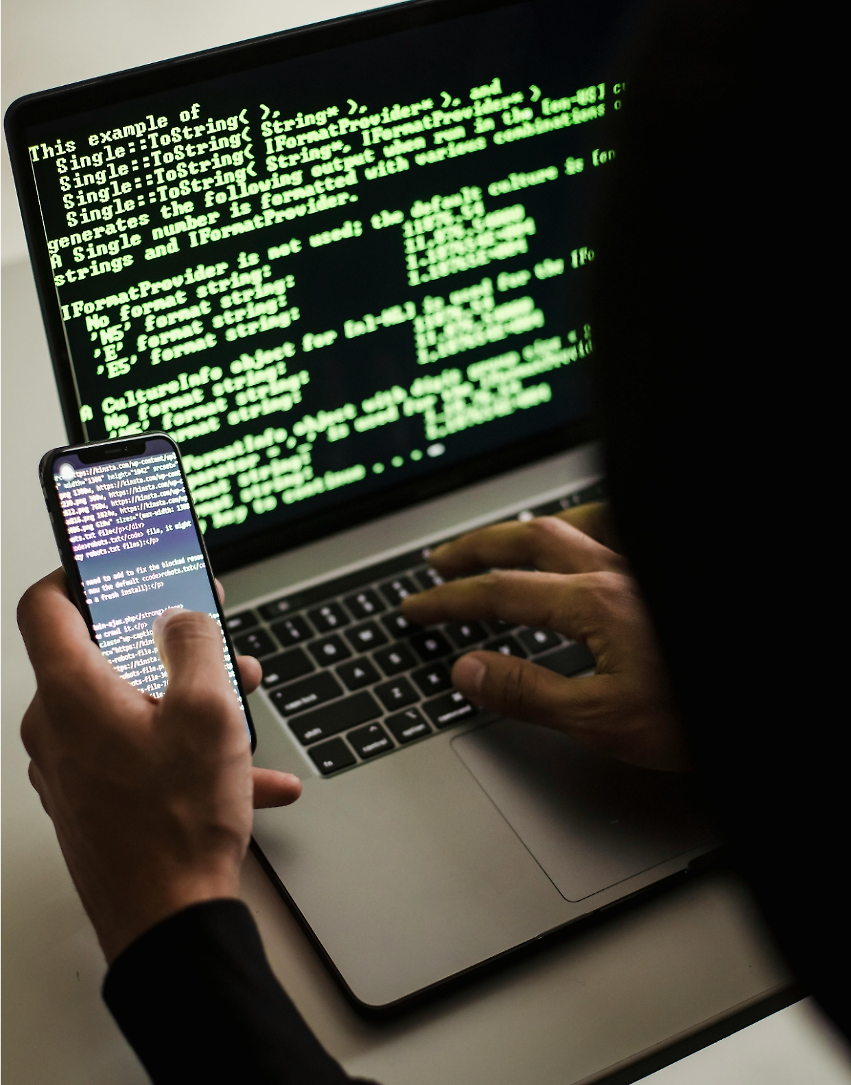  Hacker 15enne cambia voti scolastici online: denunciato