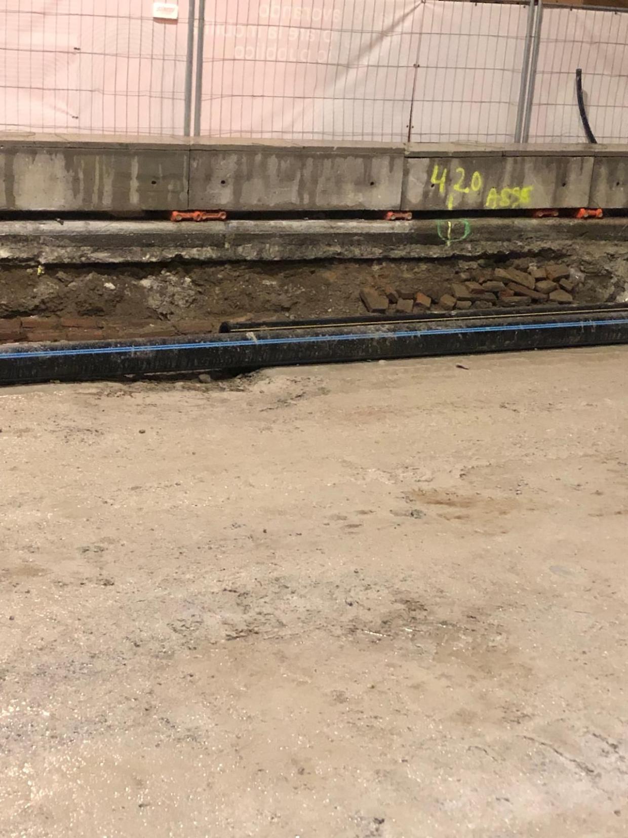 Scoperti mattoni antichi in via Ugo Bassi 