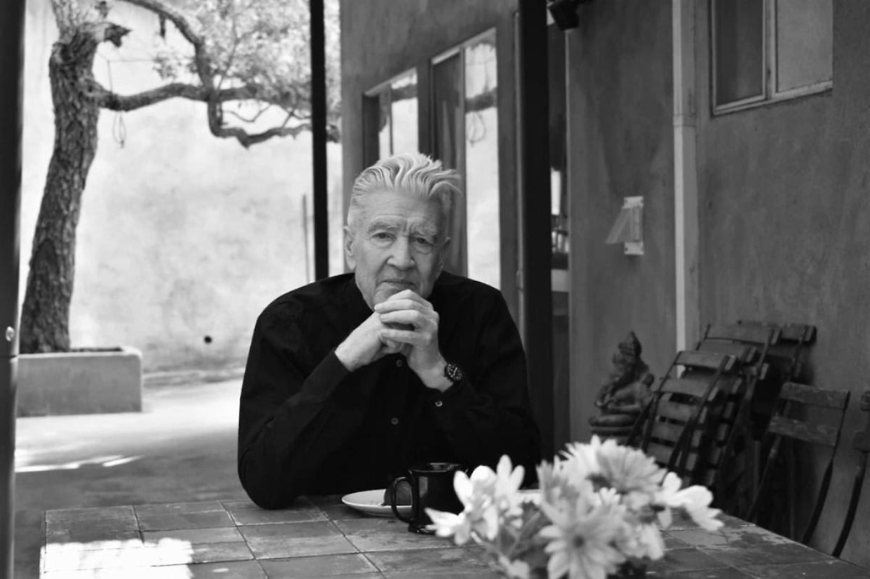 Bologna omaggia David Lynch con una mostra fotografica al Cinema Modernissimo