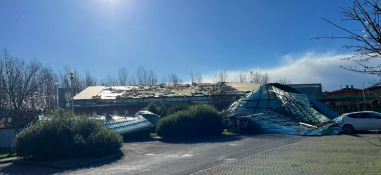 La piscina comunale di Ozzano resta inagibile dopo la tempesta