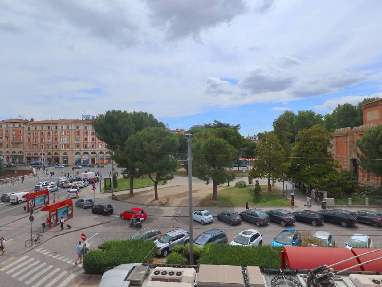Droga, chiuso bar in piazza XX settembre