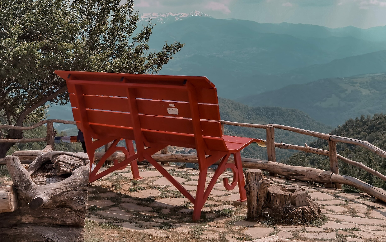 Le 15 Panchine Giganti nel cuore dell'Emilia-Romagna