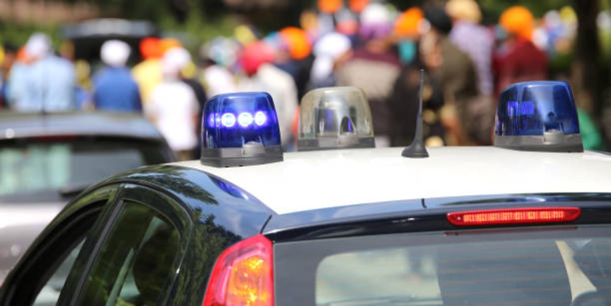 Giovane di Reggio Emilia denunciato per spaccio: sequestrati oltre 200 grammi di hashish e marijuana
