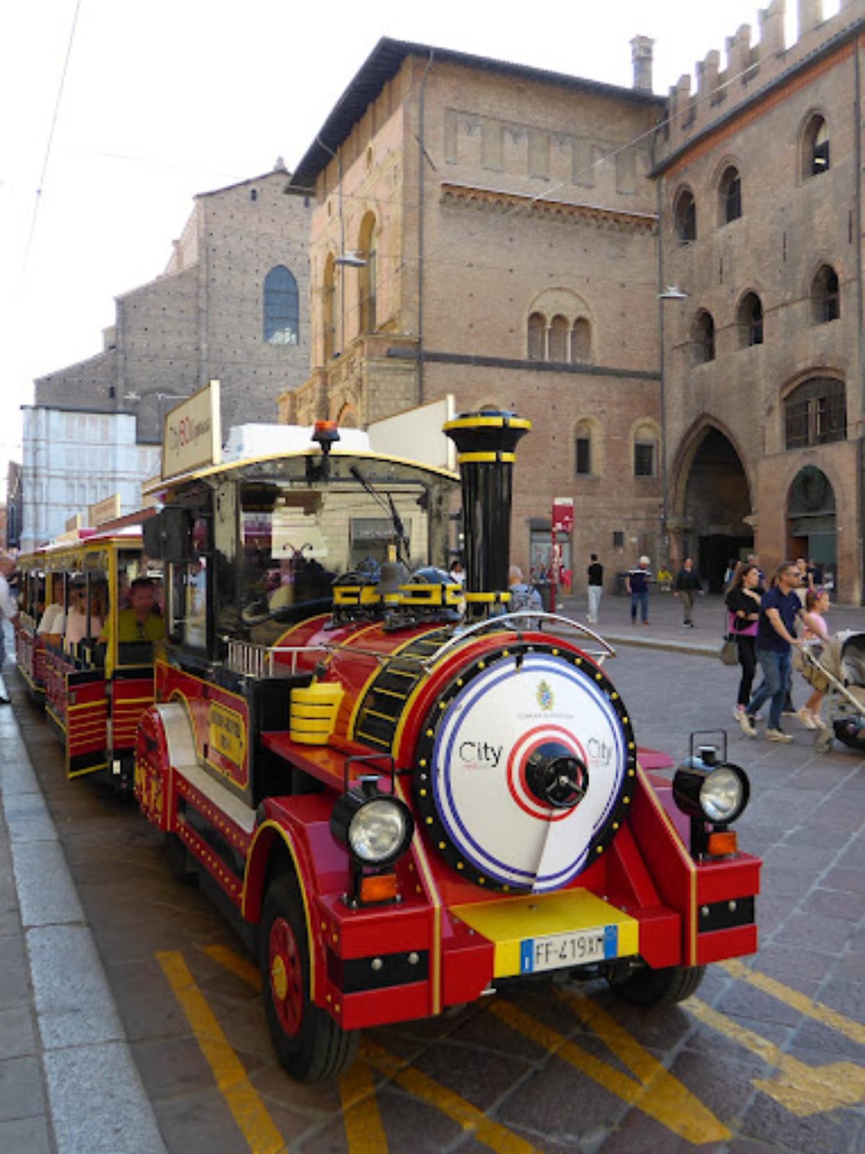 Il Dotto Train si blocca e manda in tilt la città