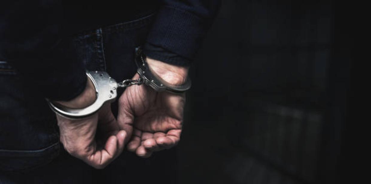 Correggio, 33enne accusato di 31 reati: arrestato dopo mesi di furti e violazioni