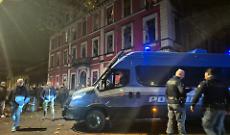 Il blitz ad Askatasuna