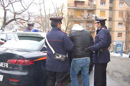 Allenatore di pallavolo arrestato per abusi sessuali e manipolazioni su ragazze minorenni